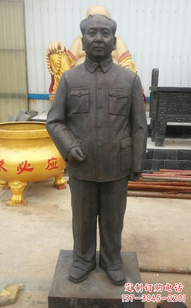 菏泽校园毛主席伟人铜雕