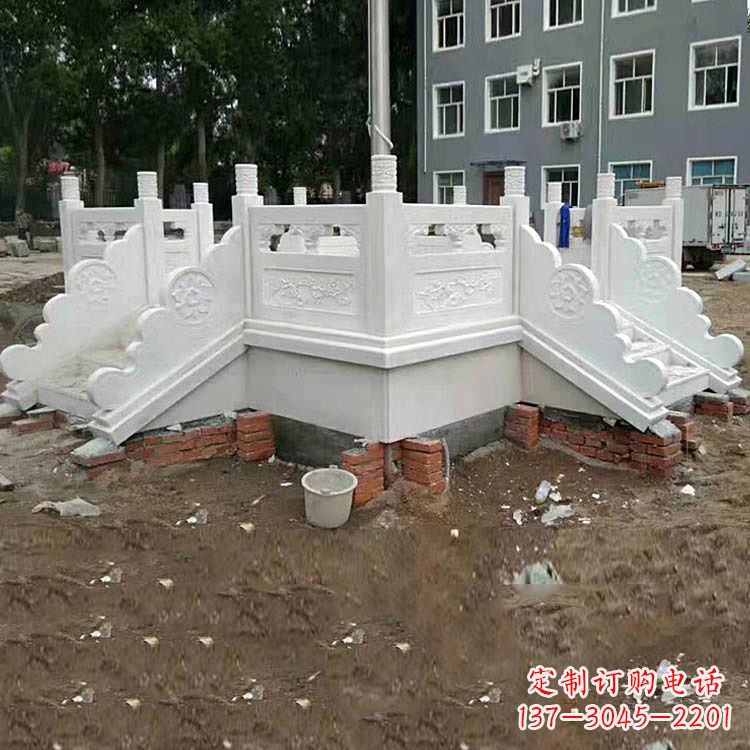菏泽学校汉白玉升旗台石雕