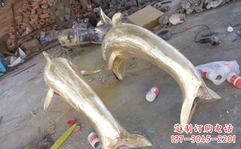 菏泽铸铜海豚公园动物铜雕